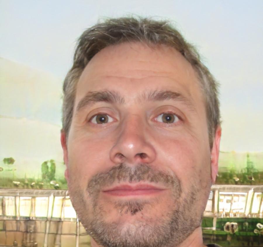 Dr. Lukas Hoffmeister