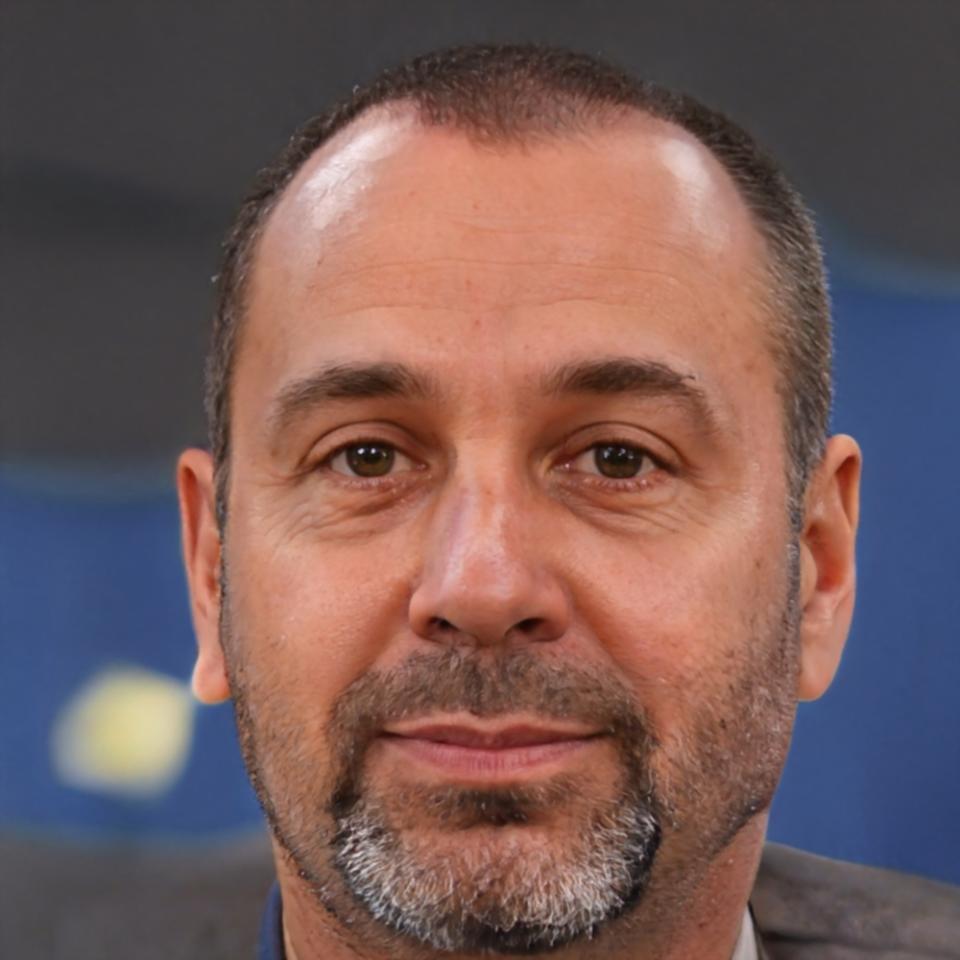 Prof. Matthias Schneider